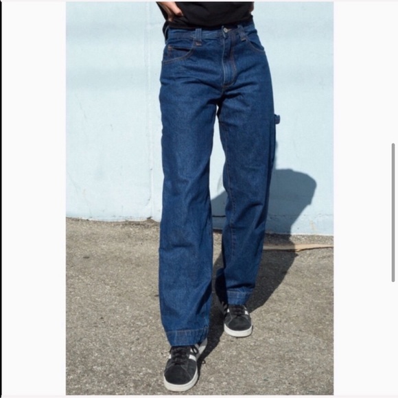 Brandy Melville Jackson Dark Wash Jeans - Picture 5 of 8